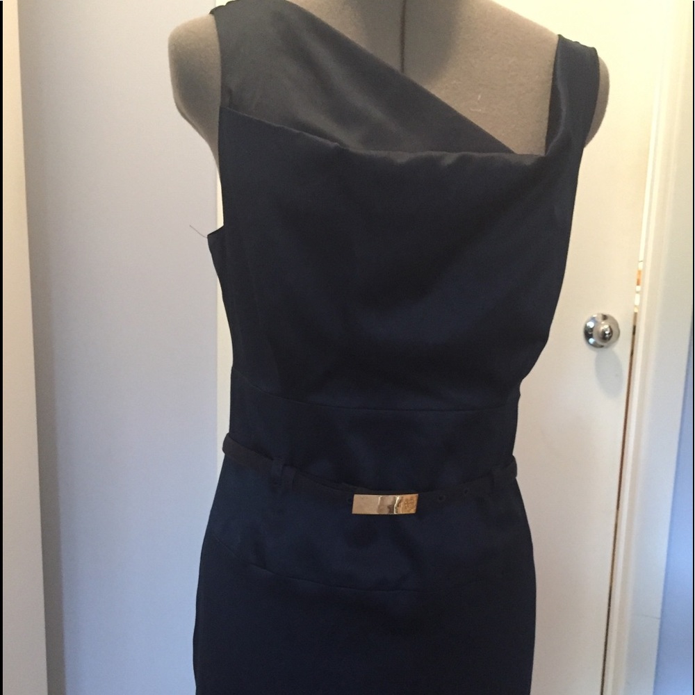 Black Halo Jackie O dress